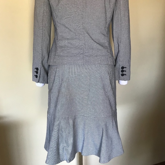 GAP Black & White Houndstooth Jacket / Blazer & Ruffle Peplum Pleated Skirt Set - Picture 8 of 10